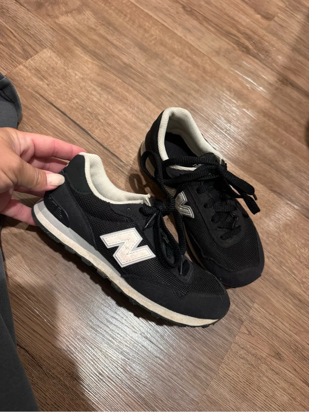Two pairs of New Balance Kids Gray & Blue/Black & White Sneaker Set Size 2